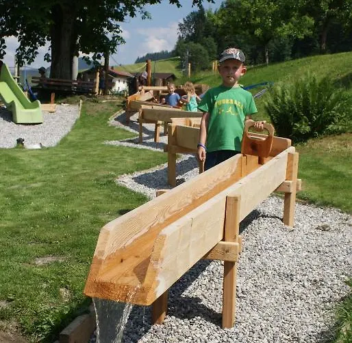 Landgasthof Ledererwirt 3*