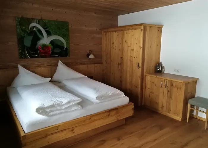 招待所 Landgasthof Ledererwirt