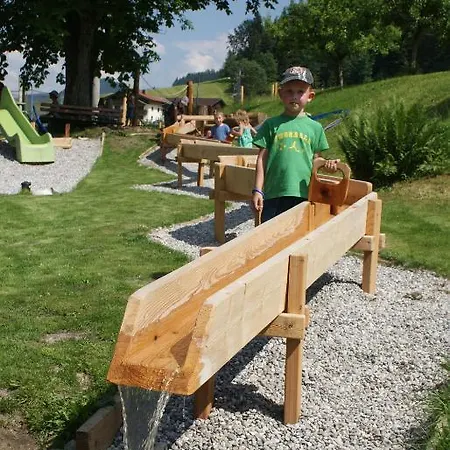 Landgasthof Ledererwirt 3*